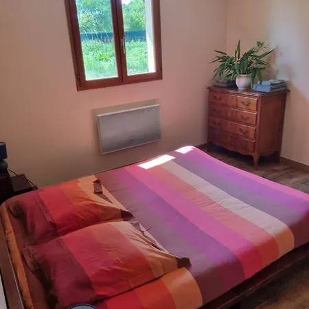 Сasa de vacaciones Maison Du Verger Idéal Pour Séjours Pros