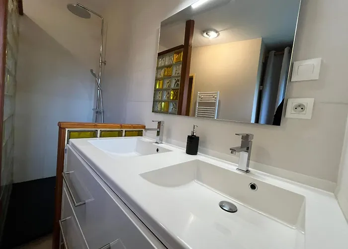 La Maison Verger Hébergement de vacances *